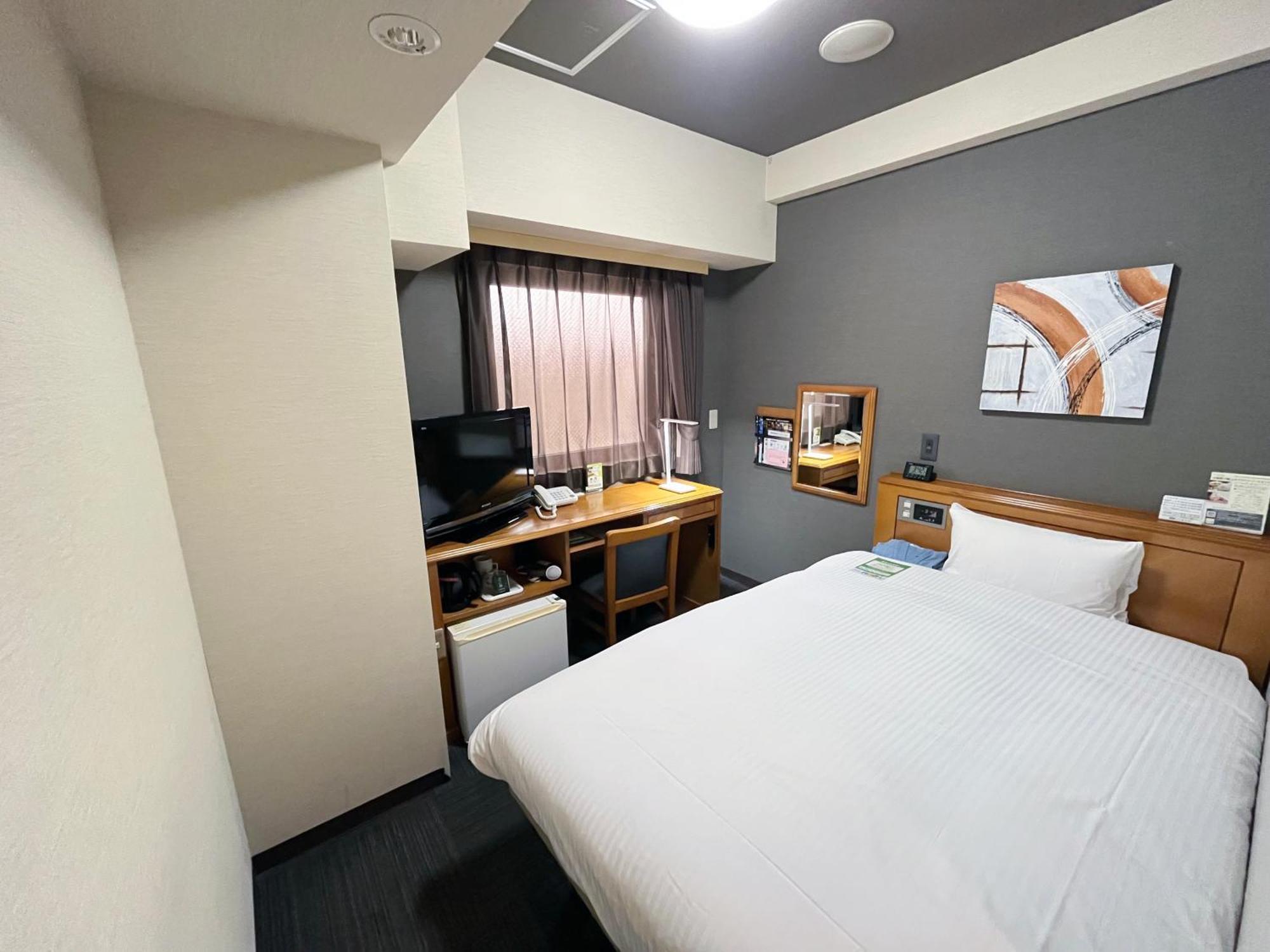 Route-inn Asahibashi Eki Higashi 酒店 那霸